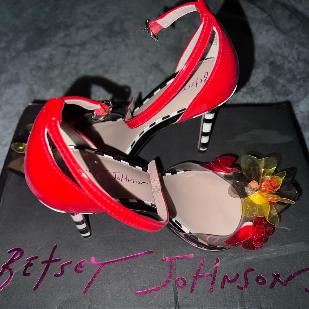 These beautiful Betsey Johnson heels have only been worn once.
